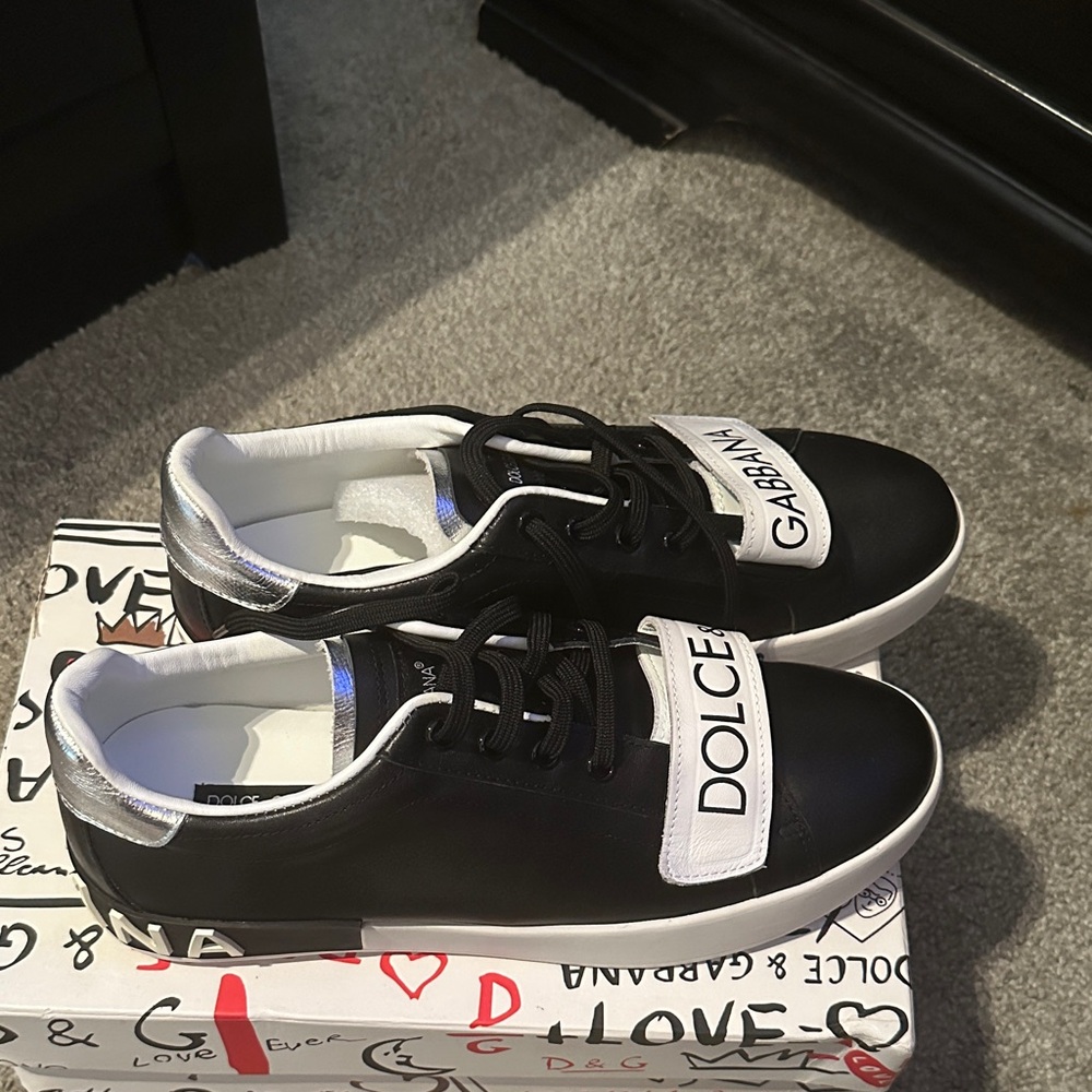 Dolce & Gabbana Black and White Sneakers with Silver Accents